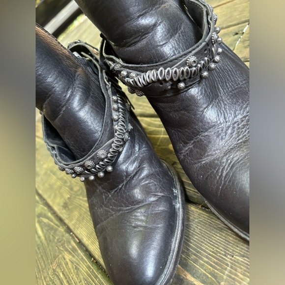 DOLCE VITA OPEN BACK STRAP BOOT - Picture 5 of 5